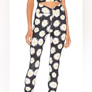 Year of Ours Daisy Veronica Leggings